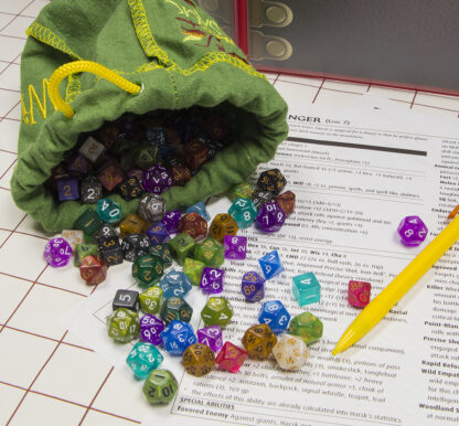 Halfling's Haversack, 140 Mini Polyhedral Dice - Image 4