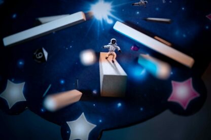 V-cube - Twinkle™ - The Space themed Strategy Game - Image 3